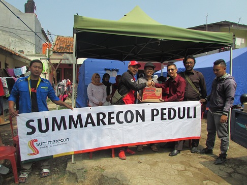 https://images-residence.summarecon.com/images/gallery/article/7079/bantuan korban kebakaran 1.JPG